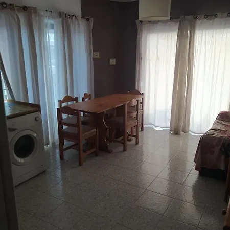 Seafront 3 Bedroom In Ghadira Bay, Mellieha Daire Is-Sellum