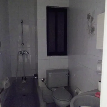Daire Seafront 3 Bedroom In Ghadira Bay, Mellieha *